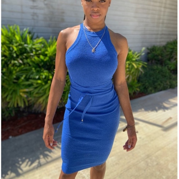 Dress - Picture 2 of 2